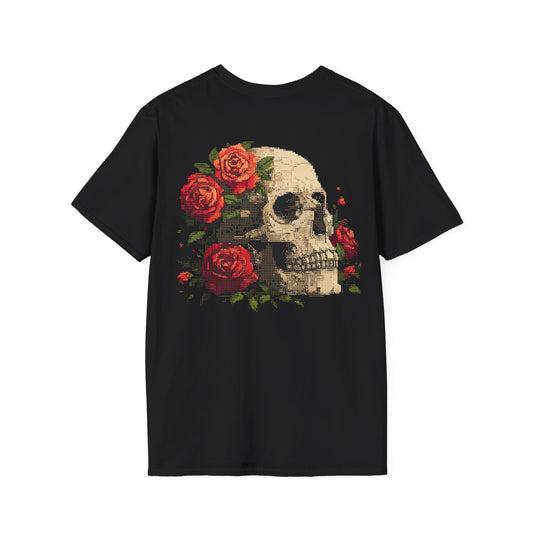 Camiseta "Pixel Skull & Roses" | Calavera Pixel Art y Rosas | Playera Gótica Digital | Estilo Dark Academia / Grunge